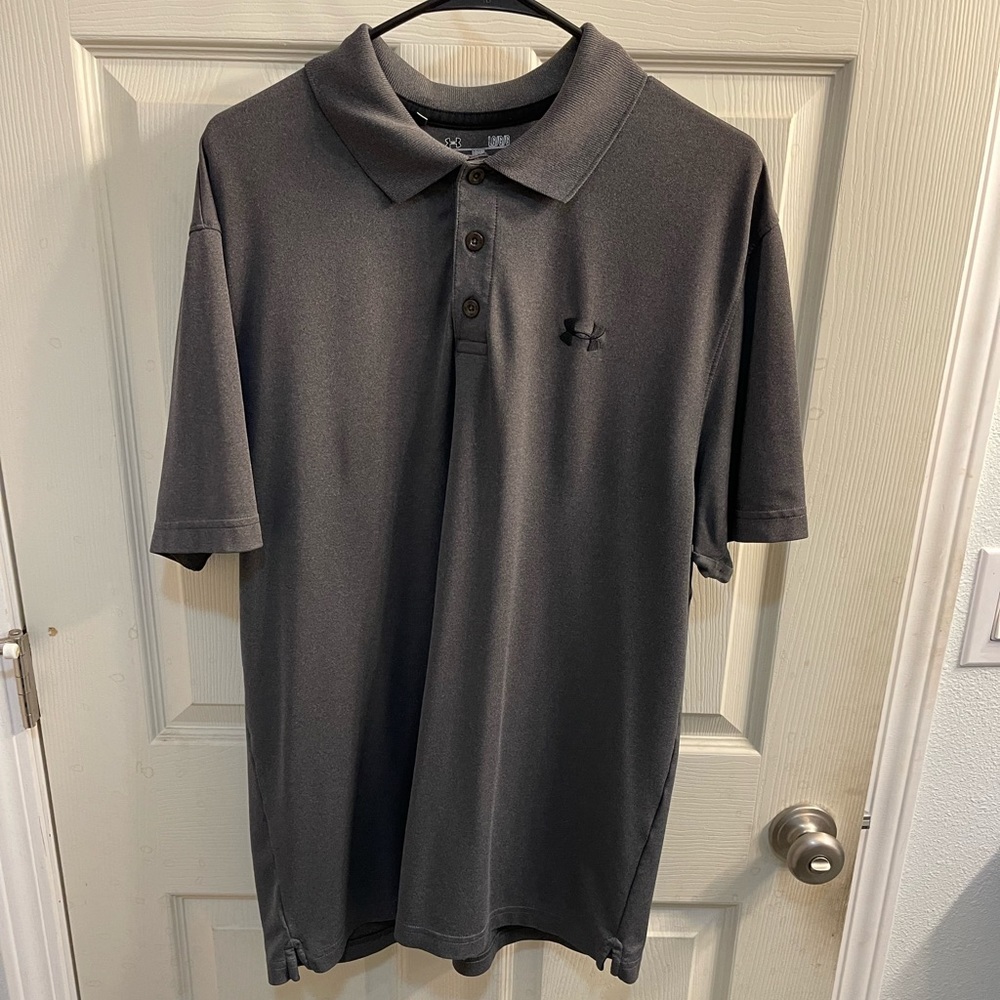 Large underarmor golf polo